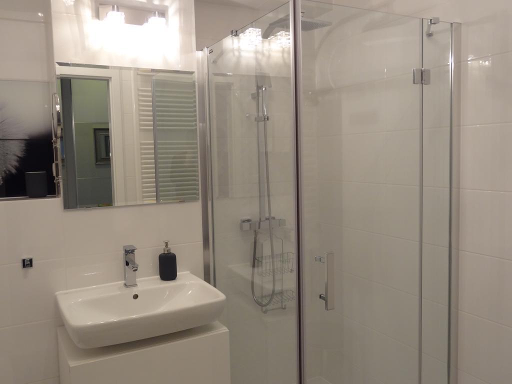 Studio Poz Appartement Poznań Buitenkant foto